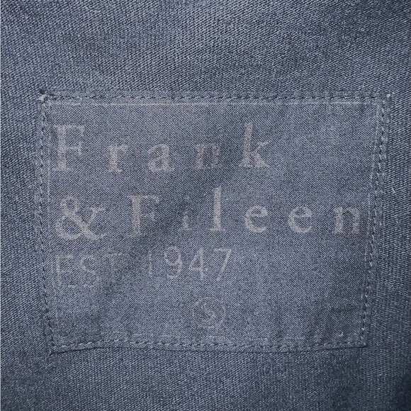 Frank & Eileen Patrick Popover - Size Small - Picture 2 of 6